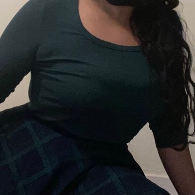thefacelessmaam's profile picture. 40, Married working mom. All photos unedited cause I can’t be bothered to learn MDNI