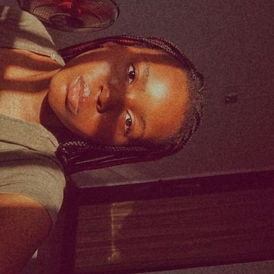 MmesomaOko3544's profile picture. medical student 🩺🥼//video editor//aspiring big name.