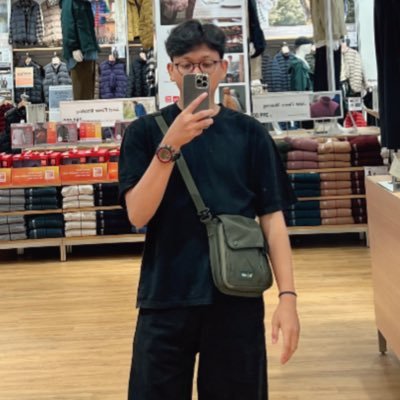 munnndeh's profile picture. jasa Content Creator • Desainer • Editor • Fotografer • Videografer •