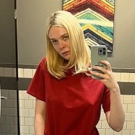 startofsvmmer's profile picture. writer, archivist, filmgirl. subscribe to my weekly newsletter ⬇️