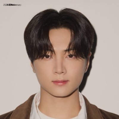 enhaconnoisseur's profile picture. 엔하이픈♡엔진