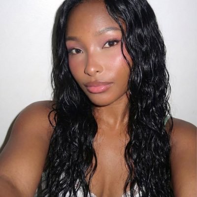 issasjk's profile picture. いつも海