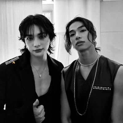 tabedumplings's profile picture. OT5🦎🐆🐝🐶🐱

― Hyunjin x Tarzzan agenda fulfilled