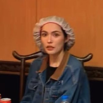 englottesweet's profile picture. 