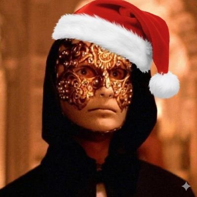 OuranosMK's profile picture. J'écris beaucoup sur un tas de sujets.