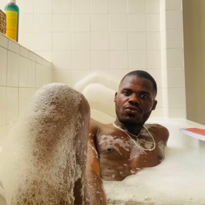 KeemHastheDream's profile picture. Omo Ogun ⚒| Cultural Worker. Coach. Interfaith Minister | (a)gender(queer) | they/them | NeuroDynamic | Disabled. ❤️ Joy. Healing. Pleasure. $keemhasthedream