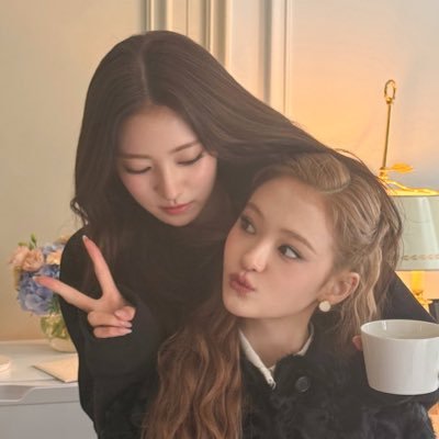 Jujublue__'s profile picture. #명재현 ‧₊˚ 🦋 ⋅ ☆ "