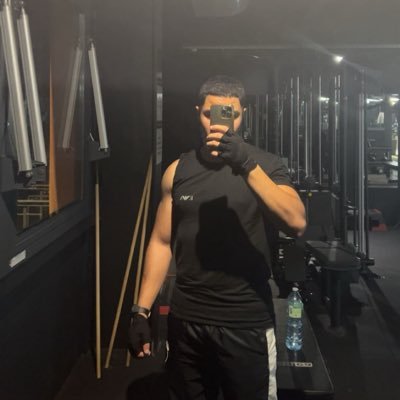 Mur4bit's profile picture. Je suis pas là pour faire ami ami