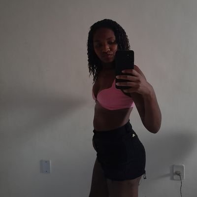 KethellenLinch1's profile picture. 