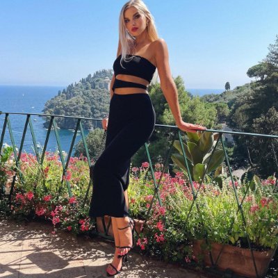 Shining_usa's profile picture. It doesn't matter what others think. It's how you feel about yourself that matters