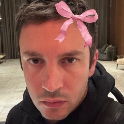 d1vinebillie's profile picture. Su💜bi💙22🖤TAYBILLIVIANA🩷she/her ⋆ Taylor Swift • Billie Eilish ⋆ ✩ Ariana Grande • Olivia Rodrigo • Sabrina Carpenter • TØP • Halsey • PTV • AURORA & more