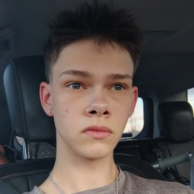 EdwinW07's profile picture. Jesus is King.