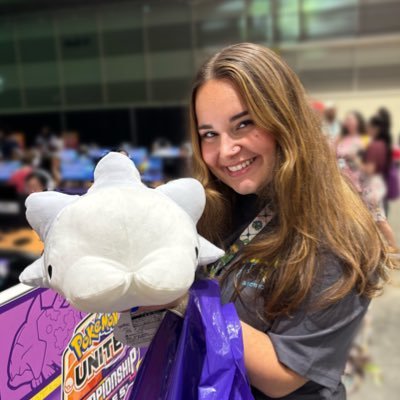 pikatuah_'s profile picture. diet coke enthusiast ✧ worlds worst pikachu main ✧ portgas d ace lover ✧ pokémon enjoyer ₍ᐢ. .ᐢ₎