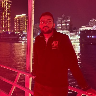 badriollaaa1's profile picture. Songs. Startups. Virality.
I turn companies into sonic stories.
Trying to reinvent marketing with sound.