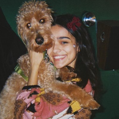 hcsiequaake's profile picture. #1 rachel zegler defender & maysilee donner lover | main @hcsiequake | cr 📖 :