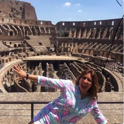 mrs_adr3's profile picture. SJSU 
En la adultescencia