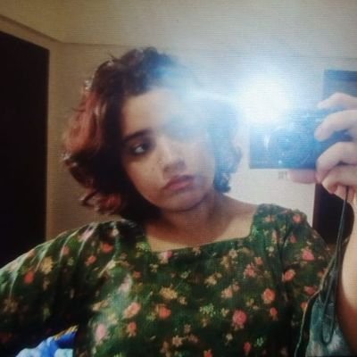dhoopkinaray_'s profile picture. I am like dmitri karamazov if he was a woman