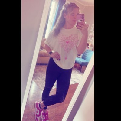 901whodat's profile picture. sometimes i still tweet about sports (taylor,halsey,saints,lsu,grizzlies,tigers)