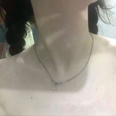 achevymalibu's profile picture. friends don’t waste wine when there’s words to sell 𐔌՞. .՞𐦯 sw: 191 cw: 186 gw: 110