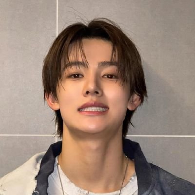 beyaanan's profile picture. orang menyerah bisa cepat sukses, my love #treasure and #cortis. lu gue? END.