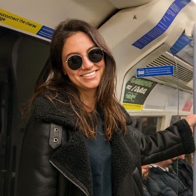 Olivia1463935's profile picture. I paint feelings and invest in revolutions.
Web3 isn’t coming   it’s already here 🌐
NFTs, charts, and midnight creativity 🎭| Kaito Yaps on daily mode