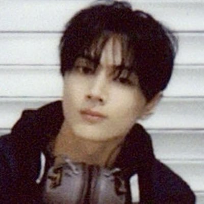 heeviral's profile picture. 