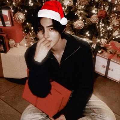 lixxxlyi's profile picture. ♡︎ 𝐟𝐨𝐫 𝐬𝐤𝐳𝐢𝐭𝐳𝐲𝐞𝐧𝐡𝐚 ♡ 𝐣𝐞𝐨𝐧𝐠𝐢𝐧 𝐛𝐢𝐚𝐬𝐞𝐝 ♡︎ 𝐢𝐧𝐟𝐩 ✞ “내게 필요했던 건 나란 걸 내 두 발이 가는 대로 걸어가 I feel the light, I feel the light” - Stray Kids♥︎