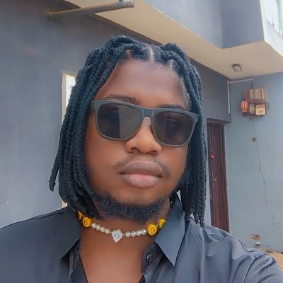 coderNotifier's profile picture. computer science dropout | Software Engineer | cat dad - anti-theist | ADHD - opinions are AI generated