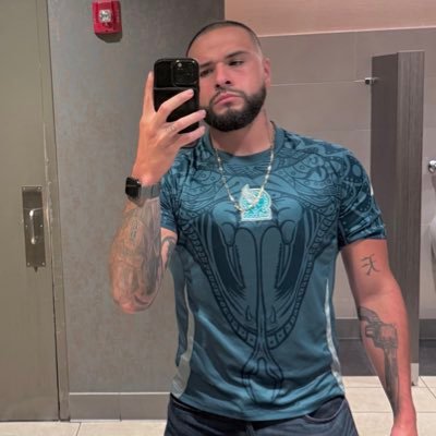 SixShotWolf's profile picture. Fitness 🏋️‍♂️ | Video games 🎮 | Sports 🏈 👈🏼 thats all I really talk about , N.L Teran 🍊🇲🇽 #Broncoscountry