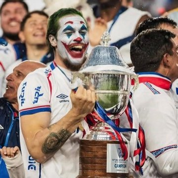 baezismo_'s profile picture. Hincha de Nacional y tifoso de la Juventus. Cuenta satírica.