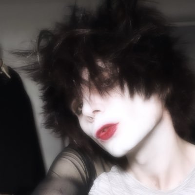 Quinn_XIII's profile picture. 🏳️‍⚧️(she/they)✨Lore Accurate Transylvanian Trans Girl✨ lowly humble sketch artist ✨ taller than you x ✨ minors dni