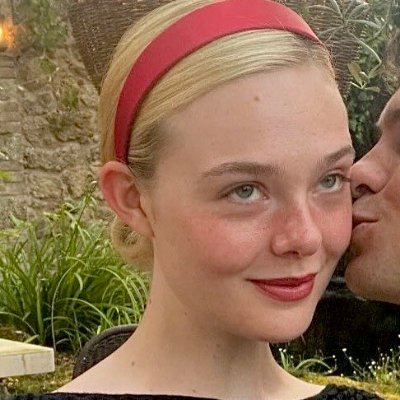 cresswels's profile picture. 