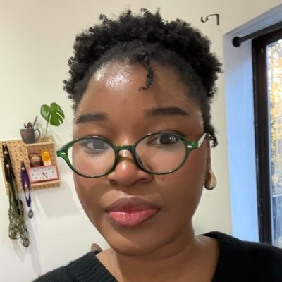 blosskwo's profile picture. ₊✩‧₊˚౨ coding for fun ৎ˚₊✩‧₊ building guess the country