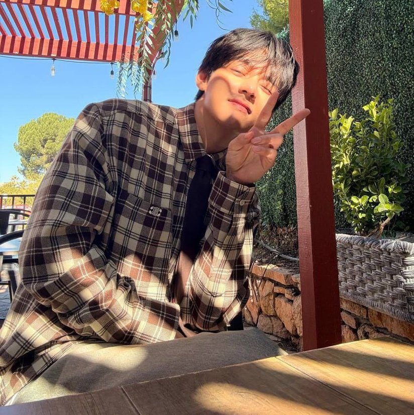 rvkluvboo's profile picture. 