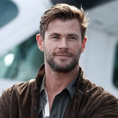 Chris4632687's profile picture. I'm just trying my best to make my fans happy all day.
Don't forget it's Chris Hemsworth your favorite actor back up account 😉