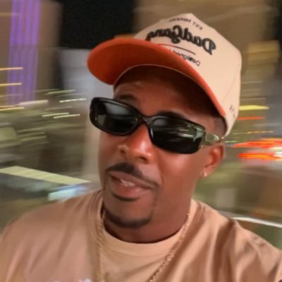 officialkmitch's profile picture. 6’4 🦂♏️ DU Alum former D1 🏀player. “I’m just taking time to make the proper use of my influence!”  T H E O U T C R O W D‼️