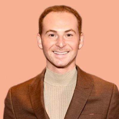 zacharyreality's profile picture. Entertainment News Host 🎥 probably gossiping about reality tv or myself 👏🏼🎙Search @zacharyreality on Tiktok, YouTube and in the Podcast app!