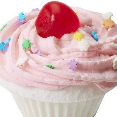 4pocketshrine's profile picture. there’re snails in my backyard