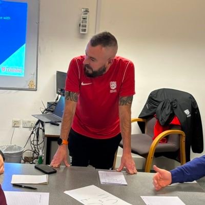 RJPcoach's profile picture. Oxford United Advanced Programme Lead Coach, FA Grassroots Coach Developer, Referee, @SundayShare10 admin, and published author!