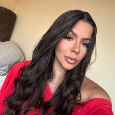 gabipinhe1ro's profile picture. Ísis, a deusa de todo o meu amor! 💖