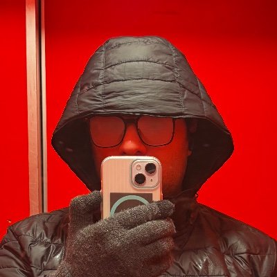 thelittlesina's profile picture. به فرموده، همواره در مکاشفه.