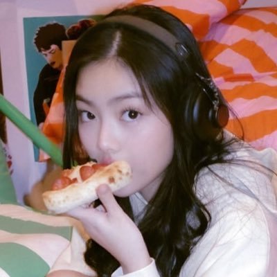 lusopps's profile picture. uta fades away