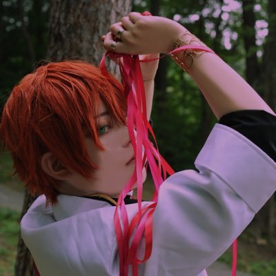 rokushoutukasa's profile picture. いいですか、落ち着いて聞いてください。実在の人物です！信じてくださｯｯｯｯｯｯ！！！！！！！！！！！！！！！！！！！！！！｜cos. 刀剣まほやくセラムン妖はじetc..｜❖生き急ぎ民｜限界蛮族｜猫｜☾制作:#緑青のアトリエ / 写真:#rokucos /行動予定:#ろくさん今月はどちらまで~?