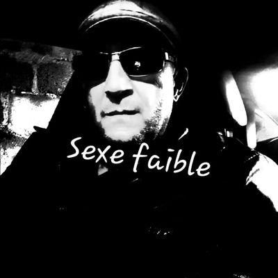 Cedric06226839's profile picture. Vieux connard  qui se met à genoux devant la gente féminine