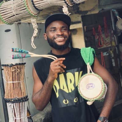 gemyoruba's profile picture. Shoe Maker, Salesman of Music Instruments 🎸 🪘 🥁 🎹 🔊 🎷 🎺 🎻 New School Product TownCrier