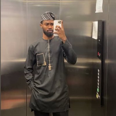 OLUWA_DUROTIMI2's profile picture. Peace