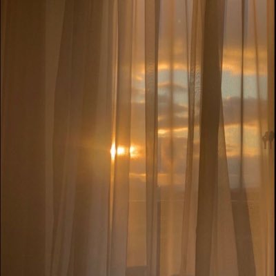 9alb__majrouh's profile picture. Juste le compte d’un sœur hypersensible qui partage un thread par jour qui mêle psychologie et Islam.