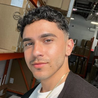 DiegoCruuzz's profile picture. 💖 Pretty Latino ↕️🇨🇴 Hairy and Sometimes Funny 🪬