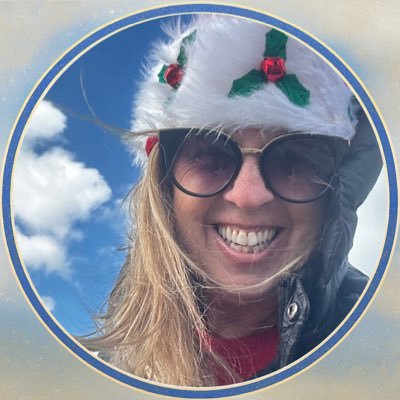 charlenaambrose's profile picture. Family-loving, faith-driven, beach mama and PATRIOT 🇺🇸🏖️