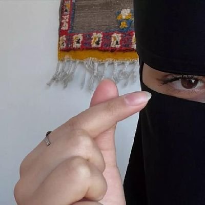 solm7811's profile picture. ممكن نتعرف اني من اليمن عدن🇾🇪
بشرط تابعني على قناتي تلجرم 😘 https://t.co/AMysLf7DNl
عدنية كشحة ✨💗 أدمج الروح البدوية بأناقة عصرية 🇸🇦